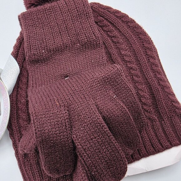 NY&C Womens One Size Burgundy Pom Pom Beanie & Gloves Winter Set Casual Warm - Picture 5 of 5